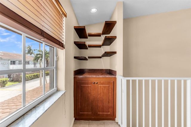 7070 NW 173rd Drive 304, Hialeah, FL 33015