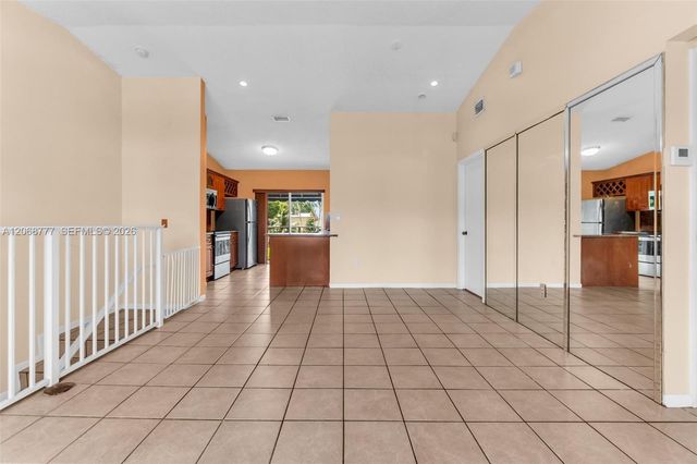 7070 NW 173rd Drive 304, Hialeah, FL 33015