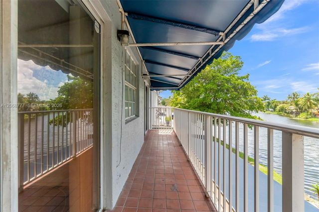 7070 NW 173rd Drive 304, Hialeah, FL 33015