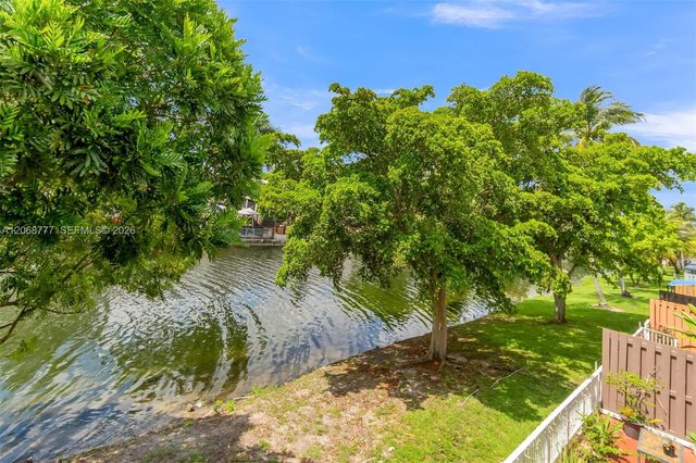 7070 NW 173rd Drive 304, Hialeah, FL 33015