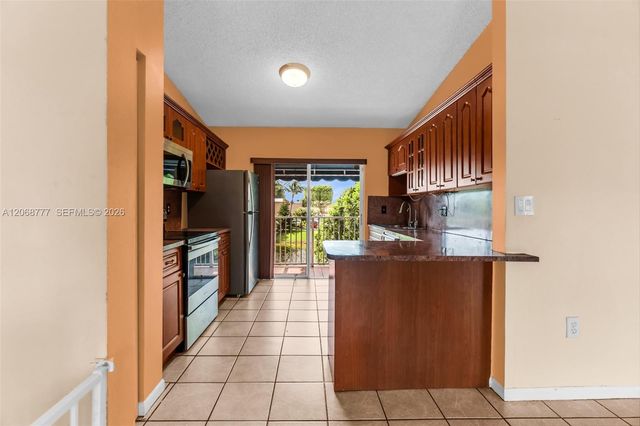 7070 NW 173rd Drive 304, Hialeah, FL 33015
