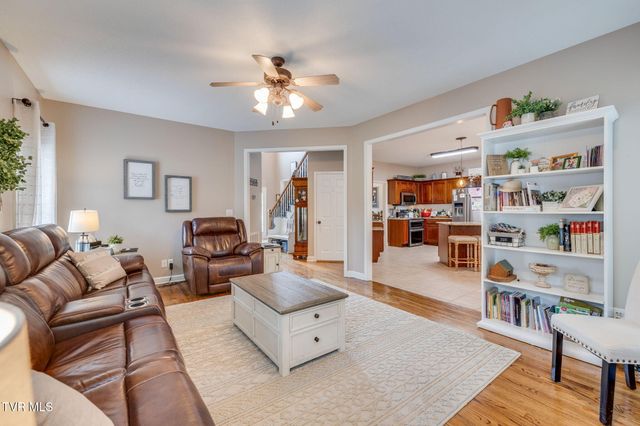 1212 Fiddlers Way, Kingsport, TN 37664