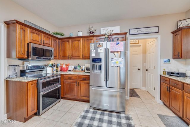 1212 Fiddlers Way, Kingsport, TN 37664