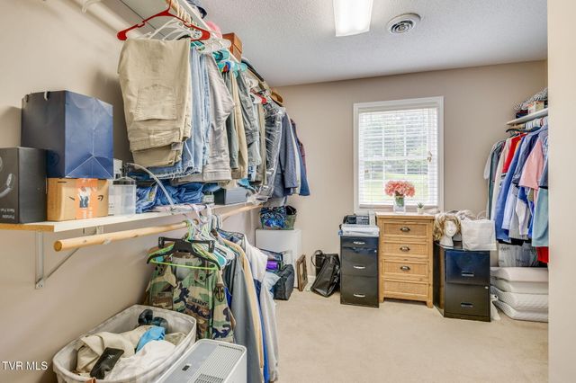 1212 Fiddlers Way, Kingsport, TN 37664