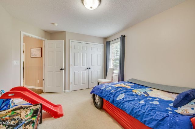 1212 Fiddlers Way, Kingsport, TN 37664