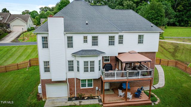 1212 Fiddlers Way, Kingsport, TN 37664