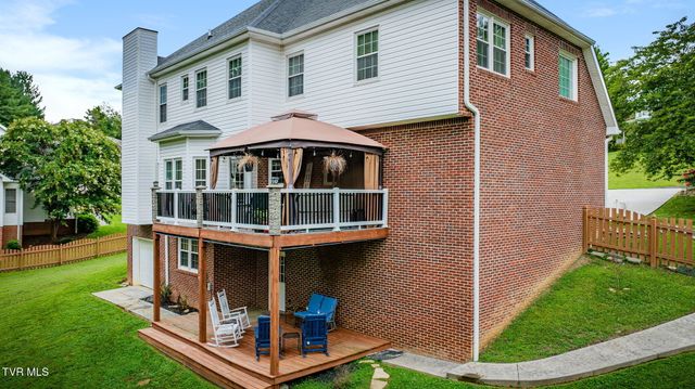 1212 Fiddlers Way, Kingsport, TN 37664