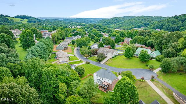 1212 Fiddlers Way, Kingsport, TN 37664