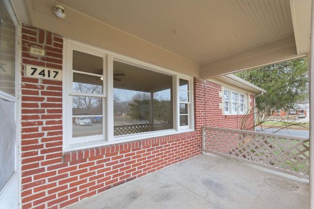 7417 E Watson Ln, Wichita, KS 67207