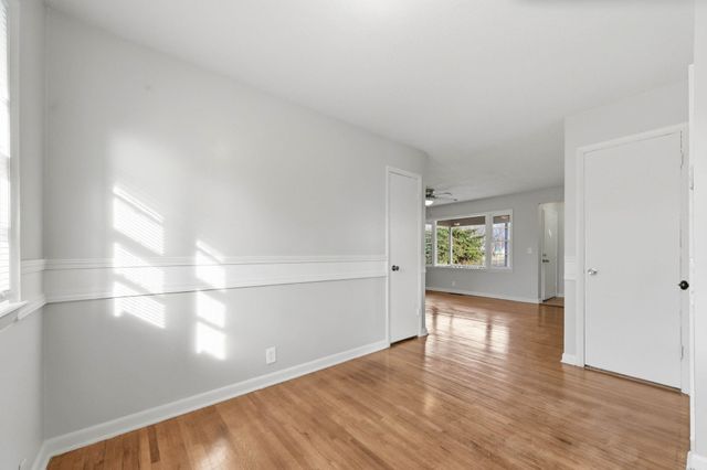 7417 E Watson Ln, Wichita, KS 67207