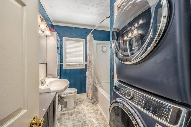 501 Scott Street, Baytown, TX 77520