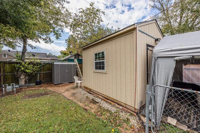 501 Scott Street, Baytown, TX 77520