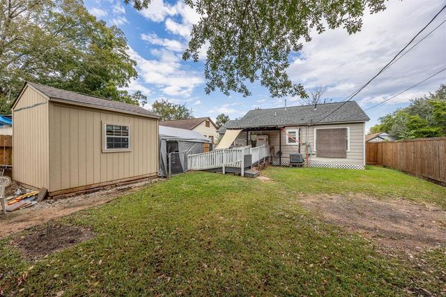 501 Scott Street, Baytown, TX 77520