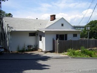 123 Bridge Street, Groton, CT 06340