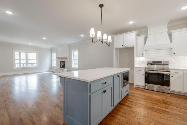 808 Hyatte Road, Soddy Daisy, TN 37379