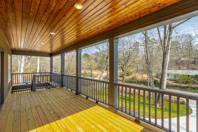 808 Hyatte Road, Soddy Daisy, TN 37379