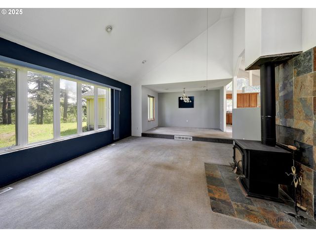 10159 Se 172ND Ave, Happy Valley, OR 97086