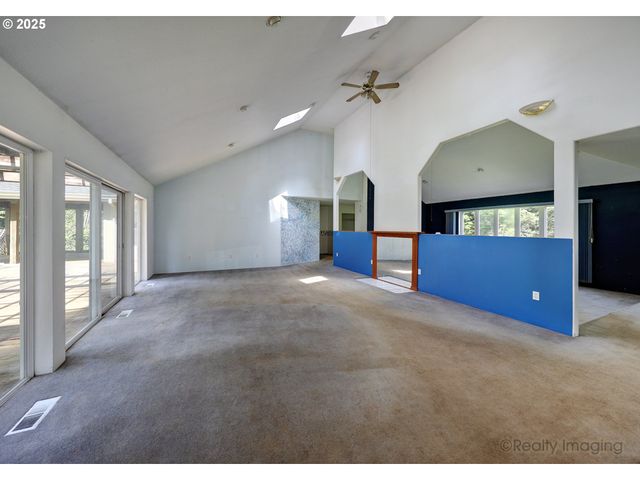 10159 Se 172ND Ave, Happy Valley, OR 97086