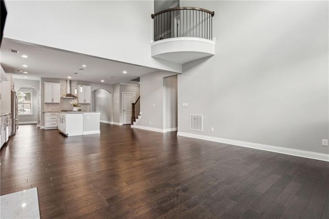 2040 Secretariat Gait Way, Suwanee, GA 30024
