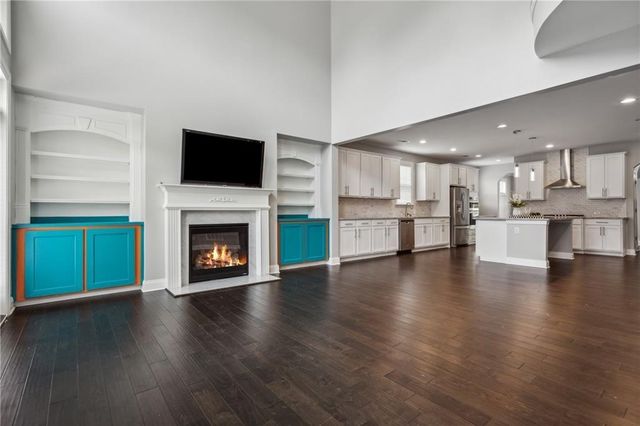 2040 Secretariat Gait Way, Suwanee, GA 30024