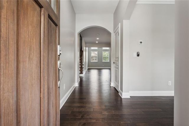 2040 Secretariat Gait Way, Suwanee, GA 30024