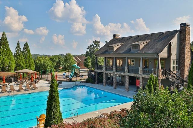 2040 Secretariat Gait Way, Suwanee, GA 30024
