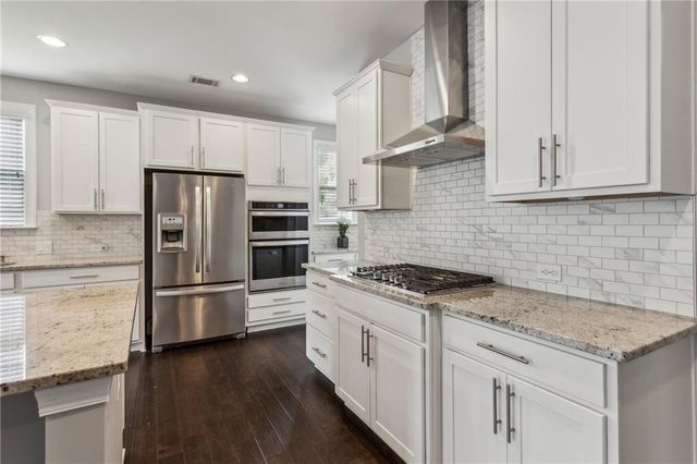 2040 Secretariat Gait Way, Suwanee, GA 30024