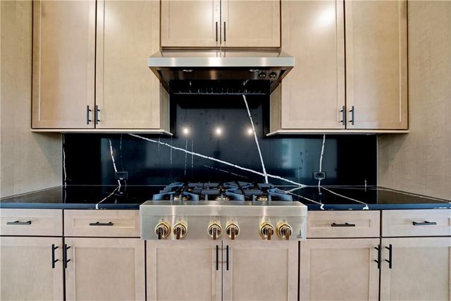 2051 Lanier Grove, Alpharetta, GA 30009