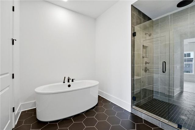 2051 Lanier Grove, Alpharetta, GA 30009