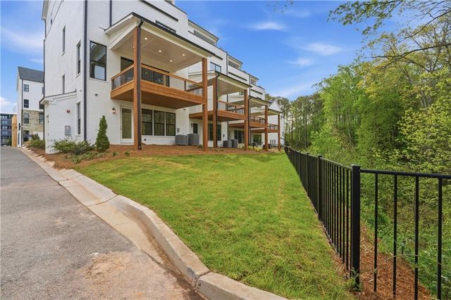 2051 Lanier Grove, Alpharetta, GA 30009
