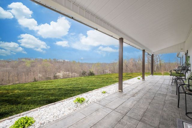 1043 Murphy Hollow Road, Vanleer, TN 37181