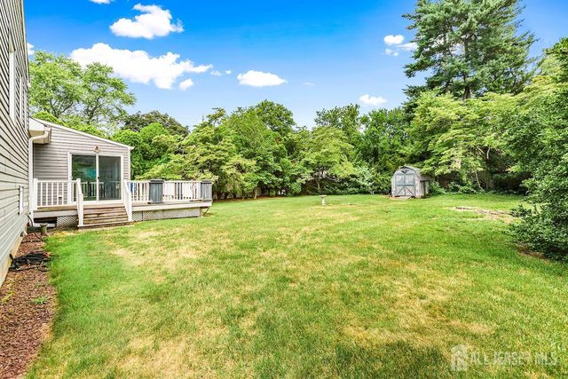 4 Lynbrook Place, East Brunswick, NJ 08816