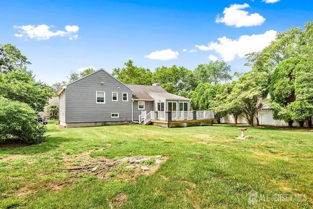 4 Lynbrook Place, East Brunswick, NJ 08816