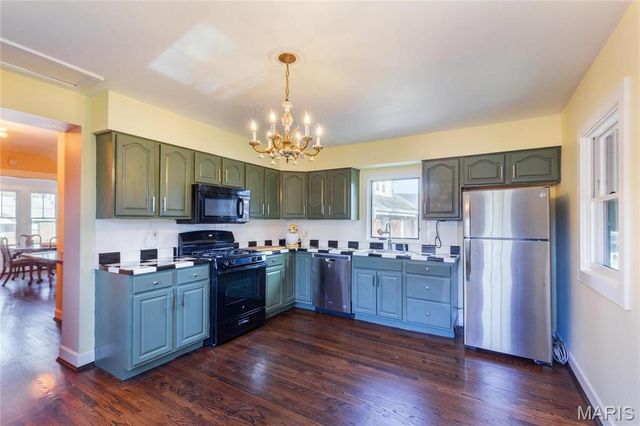 324 Eldridge Avenue, Rock Hill, MO 63119