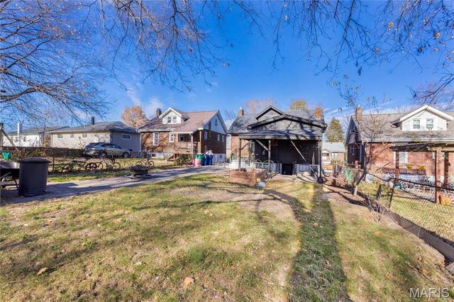 324 Eldridge Avenue, Rock Hill, MO 63119