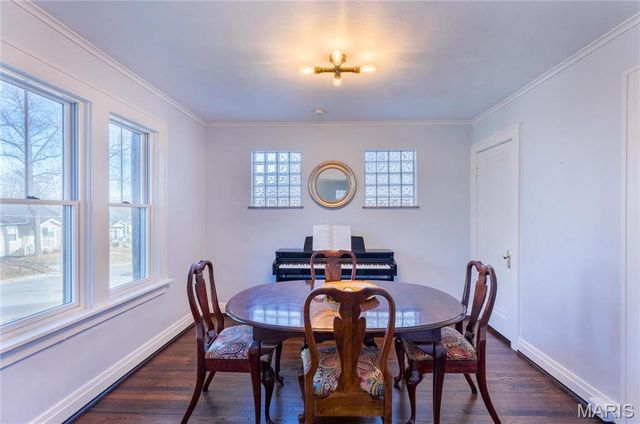 324 Eldridge Avenue, Rock Hill, MO 63119