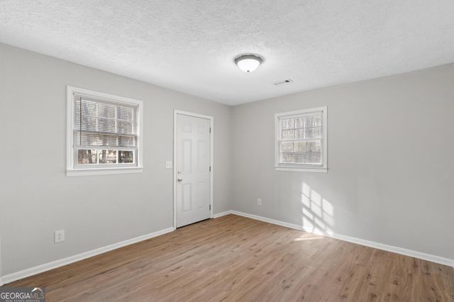 140 ELBERTA Drive, Newnan, GA 30265