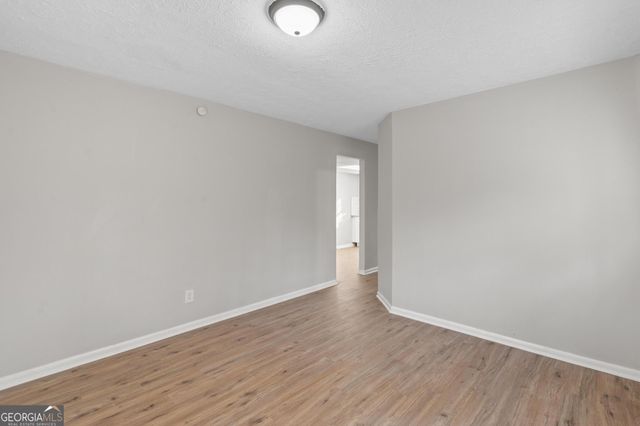 140 ELBERTA Drive, Newnan, GA 30265