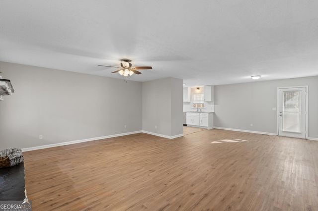 140 ELBERTA Drive, Newnan, GA 30265