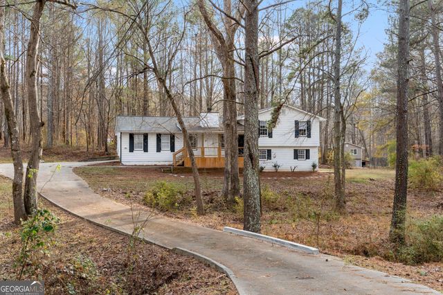 140 ELBERTA Drive, Newnan, GA 30265