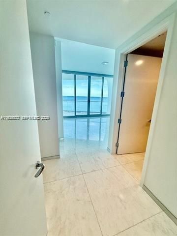 16901 Collins Ave 1202, Sunny Isles Beach, FL 33160