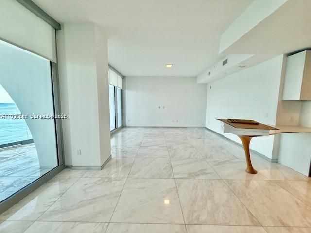 16901 Collins Ave 1202, Sunny Isles Beach, FL 33160