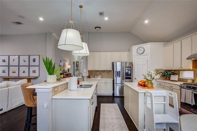 8210 Turnberry Street, Rowlett, TX 75089