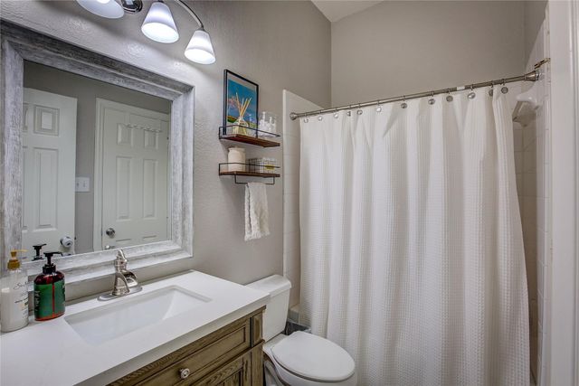 8210 Turnberry Street, Rowlett, TX 75089