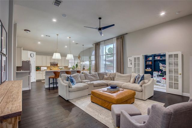 8210 Turnberry Street, Rowlett, TX 75089