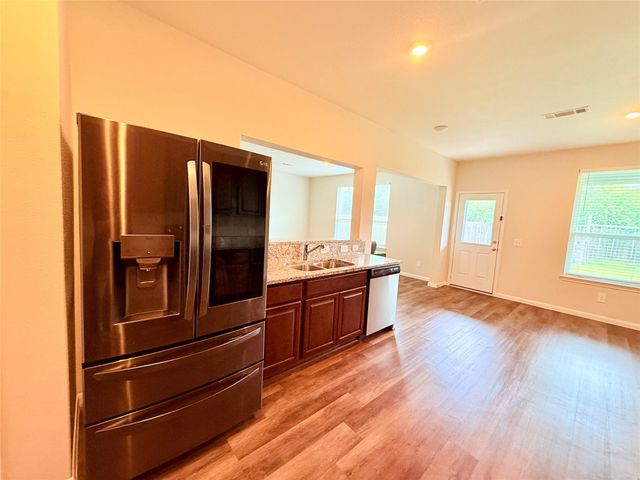 10822 Parra Peek Drive, Houston, TX 77075
