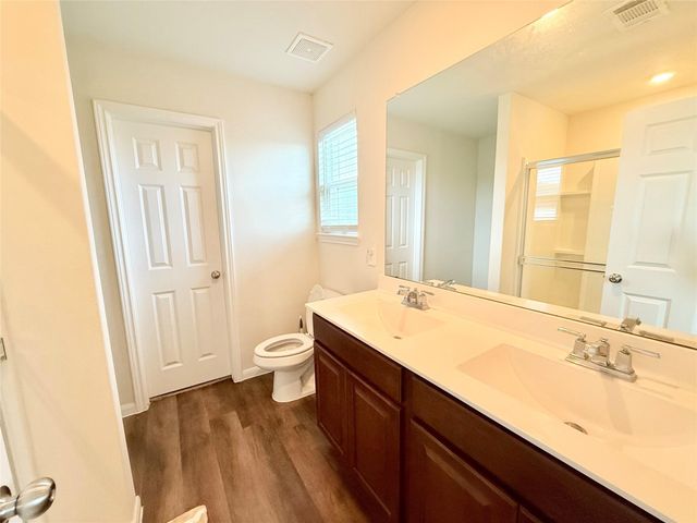10822 Parra Peek Drive, Houston, TX 77075