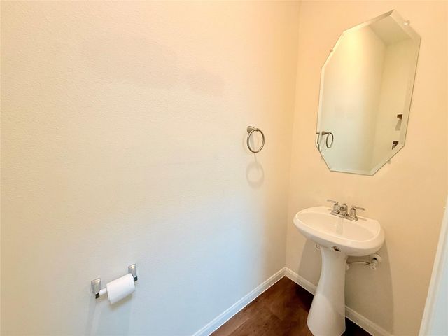 10822 Parra Peek Drive, Houston, TX 77075