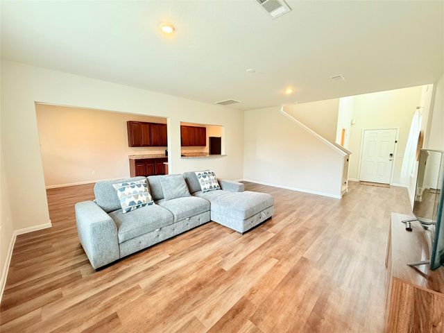 10822 Parra Peek Drive, Houston, TX 77075
