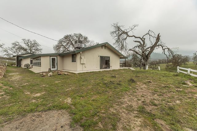 10562 Millerton Road, Clovis, CA 93619